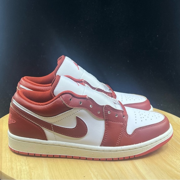 Nike Air Jordan 1 Low White Red Lobster FJ3459-160 Men's 7.5/ Wmns Sz 9 - Picture 7 of 10